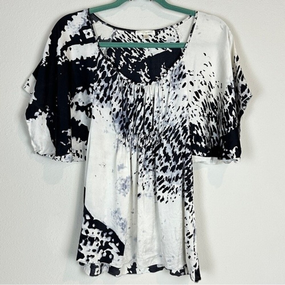Matty M Watercolor Silk Dolman Sleeve Black & White Blouse M